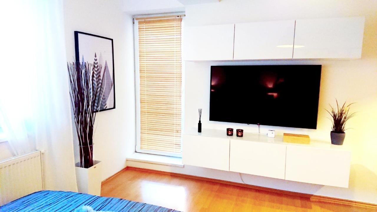 Апартаменти Apartman U Sklarny Гаррахов Екстер'єр фото
