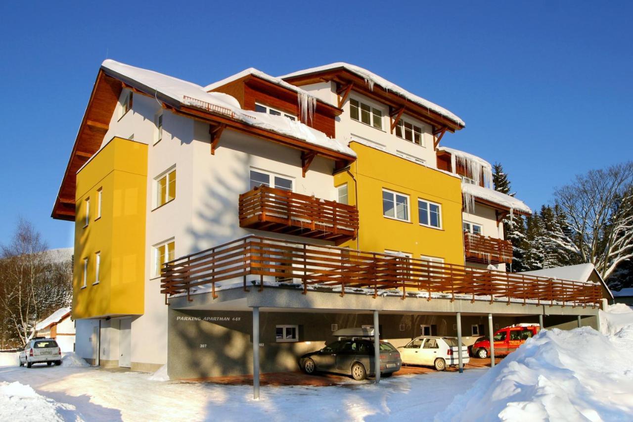 Апартаменти Apartman U Sklarny Гаррахов Екстер'єр фото